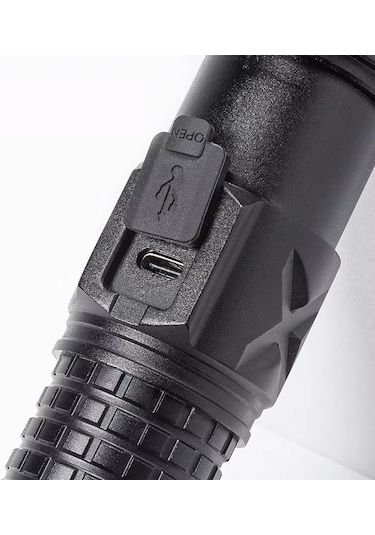 Everton Rts-s020 Xhp50 Led 1000 Lümen Yağmur Suyu Geçirmez Şarjlı El Feneri-9854 Siyah