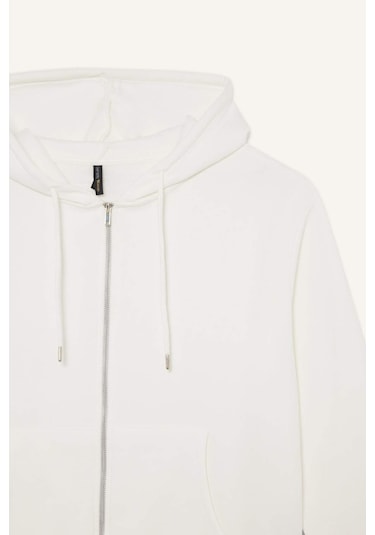 Defacto Relax Fit Kapüşonlu Cepli Basic Düz Fermuarlı Sweatshirt C1809AX24WNER105 Ekru Defacto Relax Fit Kapüşonlu Cepli Basic Düz Fermuarlı Sweatshirt C1809AX24WNER105 Ekru