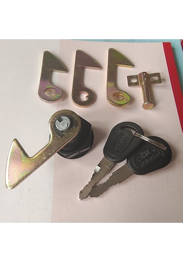 Geeksen Elektrikli Araç, Motosiklet Ve Skuter İçin Çinko Metal Bagaj Kilit - 4 Kanca İle Güvenli Depolama - 115 Gr Ağırlık