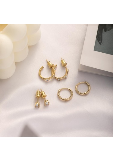 Kangvka Kadınlar İçin 14k Altın Kaplama Zirkonyalı Kolye Seti - 3 Çift Çeşitli Stiller Çember Ve Tıkalı - Günlük & Resmi Etkinlikler İçin Zirve Tarz Gold