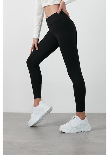 Lela Büyük Beden Seçeneğiyle Yüksek Bel Toparlayıcı Üşütmeyen Kışlık Spor Bayan Tayt 626Tights Siyah