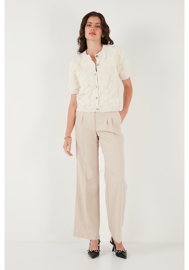Lela Premium Regular Fit Bisiklet Yaka Tüllü Çiçekli Kısa Kollu Bayan Hırka 680Hi00386 Ekru