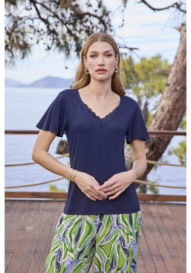 Monamise Kadın Yaprak Desenli Dantelli Kısa Kollu V Yaka Saten Alt Üst Takım 25071 Lacivert