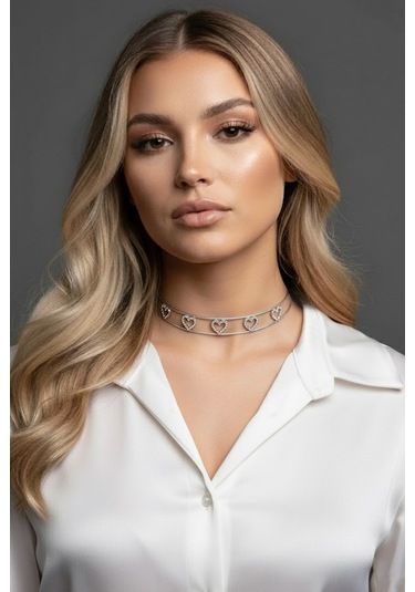 Caş Dekorasyon Gümüş Renk Kalpli Taşlı Choker Kolye Gümüş