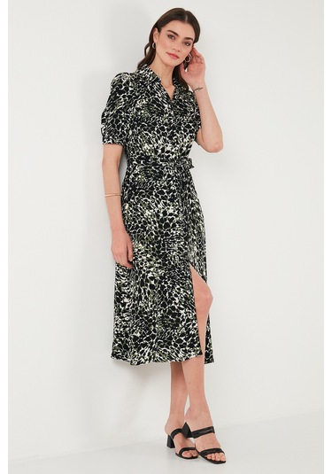 Lela Desenli Relaxed Fit Balon Kol Yırtmaçlı Kemerli Midi Boy Bayan Elbise 67810558 Yeşil-Leopar