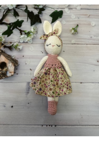 Amigurumi Tavşan Oyuncak