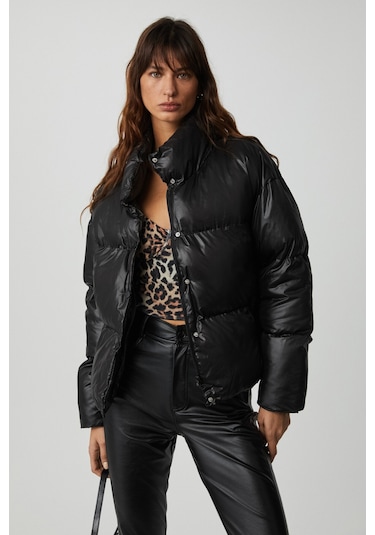 KEIRAN Kadın Dik Yaka Astarlı Parlak Siyah Mont