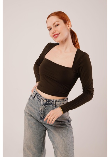 Gülsüm Aydın Kare Yaka Basic Kahverengi Bluz Kahverengi