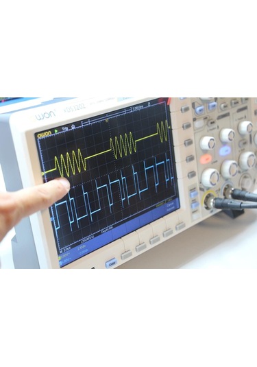 Owon Xds3202f Osiloskop 200mhz 2 Ch. 8'' Full Versiyon