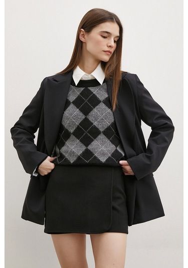 Önü Katlı Kaşe Etek Siyah Siyah