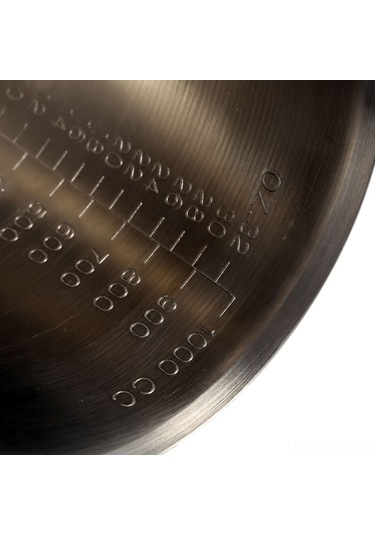 Yaleker Paslanmaz Çelik Süt Köpürtme Sürahisi - Ölçekli, Çok Amaçlı Mutfak Ekipmanı Diğer