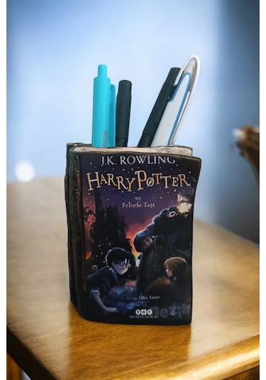 Harry Potter Ve Felsefe Taşı Kitabı Şeklindeki Kalemlik 10x8 Cm