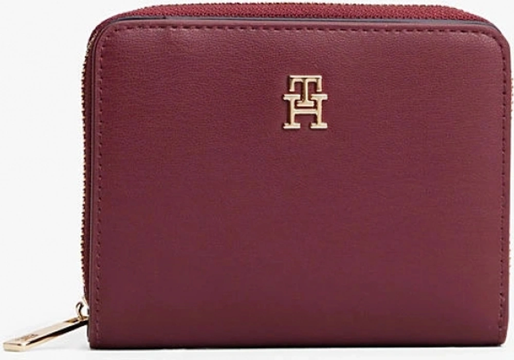 Tommy Hilfiger Th Icon Orta Boy Fermuarlı Kapaklı Kadın Mor Cüzdan Aw0aw17742vlp Mor Tommy Hilfiger Th Icon Orta Boy Fermuarlı Kapaklı Kadın Mor Cüzdan Aw0aw17742vlp Mor