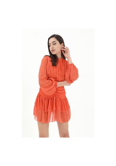 Büzgülü Puantiyeli Şifon Elbise - Turuncu-turuncu