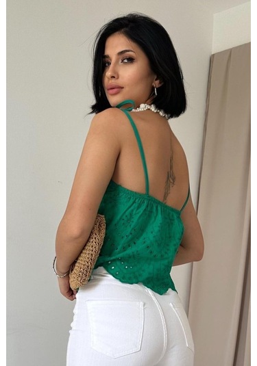 Soonaksesuar Yeşil Bağcıklı Brode Bluz Yeşil