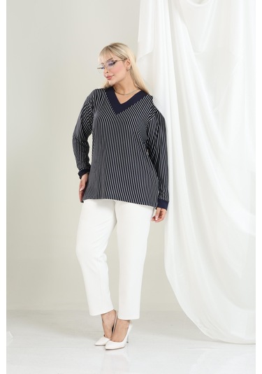 Bambu Viskon V Yaka Uzun Kollu Bluz Rahat Kalıp, Büyük Beden Xl 6xl Lacivert