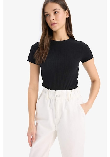 DeFacto Fitted Bisiklet Yaka Basic Düz Fitilli Kaşkorse Kısa Kollu Siyah Tişört K7064AZ25SMBK81