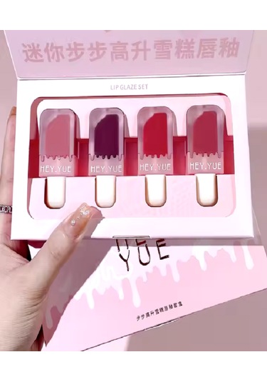 Kadife Lip Glaze Mat Ruj 02