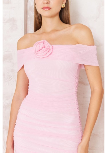 Kadın Omzu Açık Drapeli Pembe Tül Mini Elbise Dm1048 Pembe
