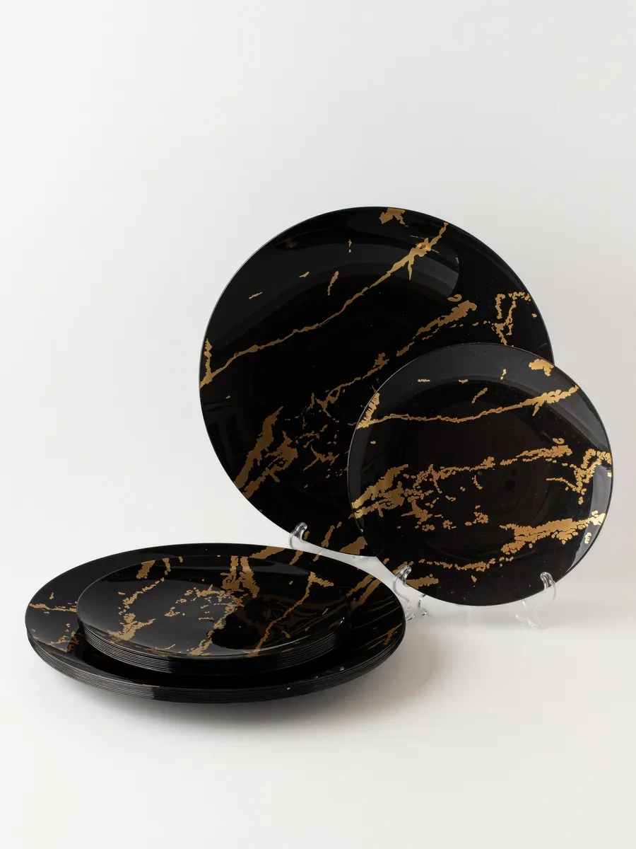 Family Co. Plastik Tek Kullanımlık Tabaklar, 2 Boyutlu Set 20 Adet. 362589158 100 adet