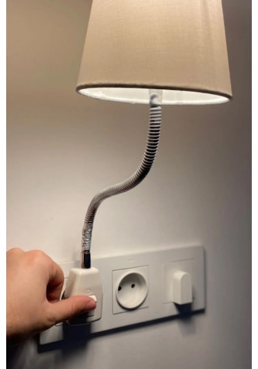 Beyaz Soket Gece Lambası Esnek Kollu Dekoratif Priz Lambası Başuc Bej