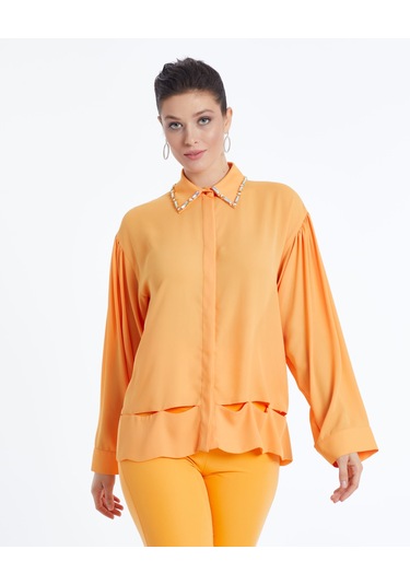 Kadın Yakası Taş Detaylı Gömlek - Modern Ve Şık - Günlük Ve Özel Günler İçin Gömlek Orange
