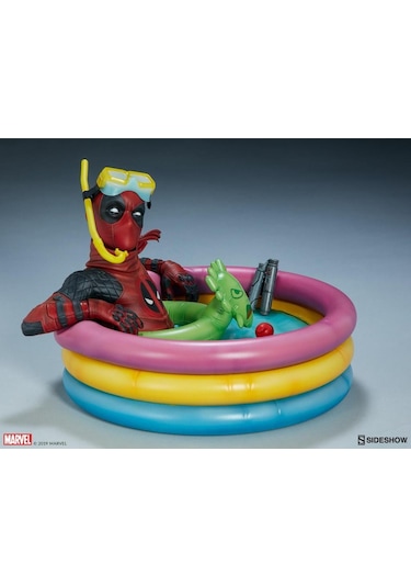 Sideshow Collectibles Kidpool Premium Format Figure