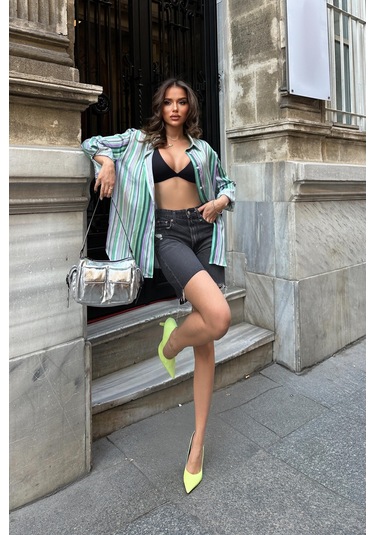 Kadın Yeşil Çizgili Dokuma Saten Kısa Gömlek Yeşil