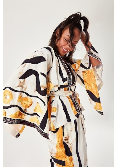Batik Desenli Kimono Ekru