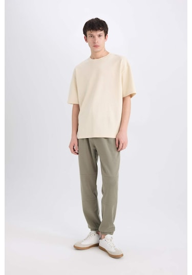 DeFacto Regular Fit İnce Eşofman Altı Fermuar Cepli Beli Bağcıklı Lastikli Paça B3657AX25SPKH465