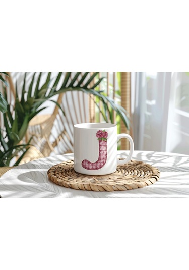 J Harfli Retro Çiçekli Kupa Bardak - Patchwork Tarz Yamalı Desenli İsme Özel Kupa - Hediye 07 Beyaz