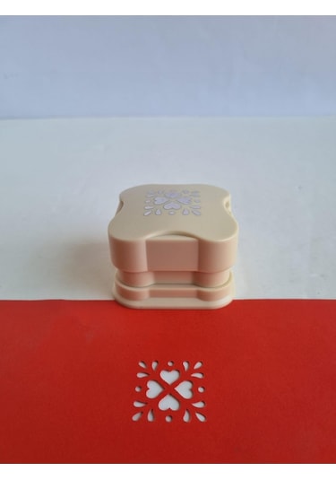 Mıknatıslı Her Yöne Delebilen Şekilli Delgeç Kalp Sacaklı 4 Cm Kesen Etkinlik Punçı Çok Renkli Mıknatıslı Her Yöne Delebilen Şekilli Delgeç Kalp Sacaklı 4 Cm Kesen Etkinlik Punçı Çok Renkli