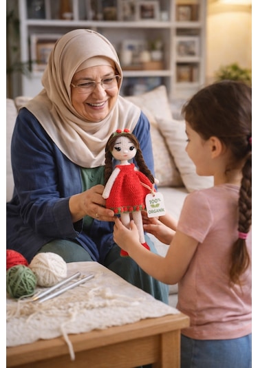 Amigurumi Çilek Bebek