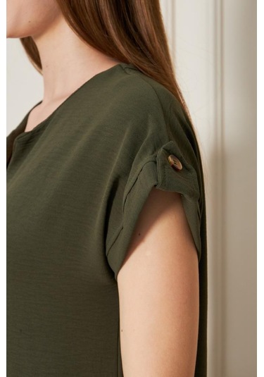 Kadın Uzun Eteği Fırfırlı Kısa Kol Apolet Detaylı Salaş Günlük Rahat Elbise 3761366 Haki