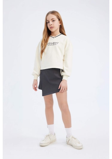 DeFacto Kız Çocuk 2'li Takım Baskılı Sweatshirt Şort Etek D9232A825SPER85 Ekru DeFacto Kız Çocuk 2'li Takım Baskılı Sweatshirt Şort Etek D9232A825SPER85 Ekru