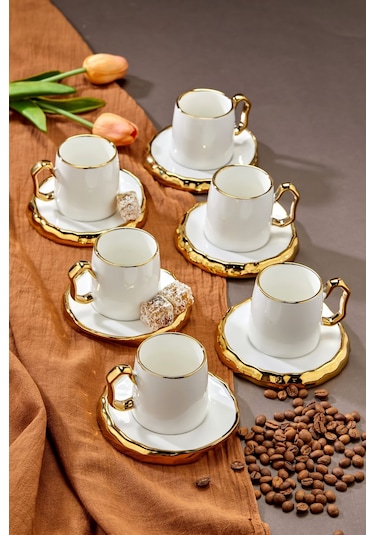 Carmen 6 Kişilik Porselen Gold Detaylı Çay Fincan Takımı Beyaz