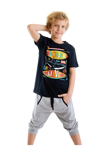 Denokids Mushi Catch Wave Erkek Çocuk T-shirt Kapri Şort Takım Çok Renkli