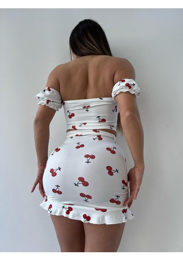 Beyaz Kiraz Desenli Eteği Büzgülü İkili Takım Beyaz Kiraz Desenli