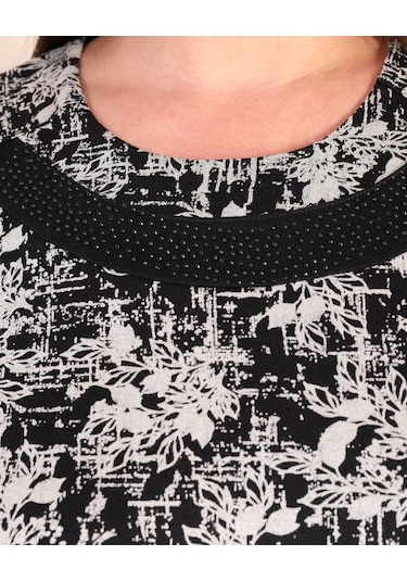 Kadin Tesettur Buyuk Beden Yakası Garnili Anne Elbise 001