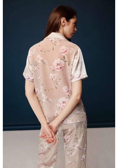 Bonnie&Clyde - Kadın Baskılı Saten Pijama Takımı -5244 Pudra