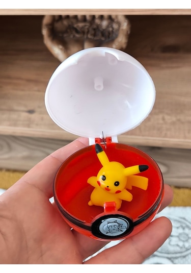 Pokemon Topu Ve Pokemon Figür 1 Adet . Poketopu Ve Pokemon Figür , Pokeball Poketop