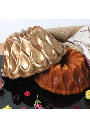 Serenk Fun Cooking Damla Alüminyum Döküm Granit Kaplama Kek Kalıbı 26 Cm Sarı