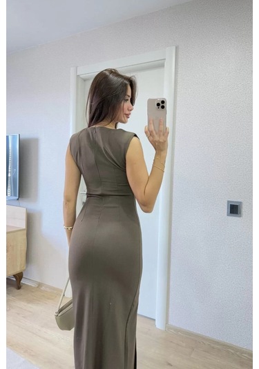 Yırtmaç Detaylı Sırtlı Kapalı Yandan Derin Yırtmaç Detaylı Kolsuz Elbise - Antrasit Antrasit Yırtmaç Detaylı Sırtlı Kapalı Yandan Derin Yırtmaç Detaylı Kolsuz Elbise - Antrasit Antrasit