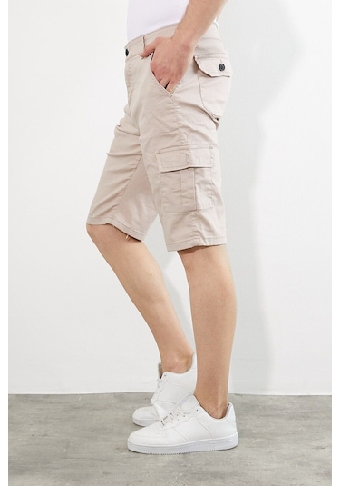 Erkek Lacivert Renk Kargo Yandan Cepli Esnek Kumaş Slim Fit Kapri Şort Bej