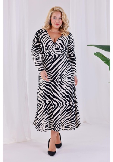 Kadın Siyah Beyaz Zebra Desen Kruvaze Yaka Büyük Beden Esnek Maxi Elbise Siyah - Beyaz