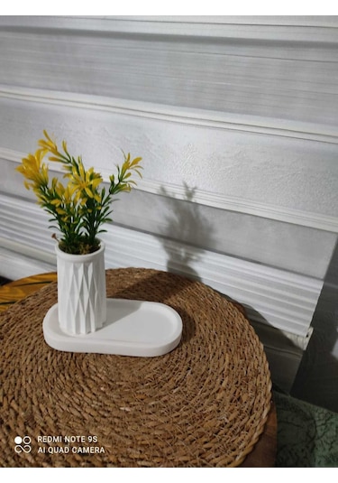 Mini Desenli Beton Saksı Tekli Ve Oval Tabak - Yapay Çiçek Hediyeli - Sarı