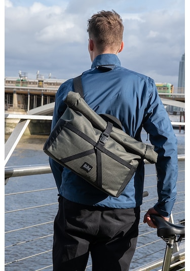 Brompton Borough Roll Top Bag Medium Olive Q101583 Siyah