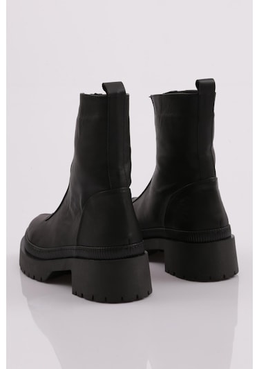Dgn 21542-22K Kalın Taban Fermuarlı Kadın Bot 21542-2-R2119 Siyah