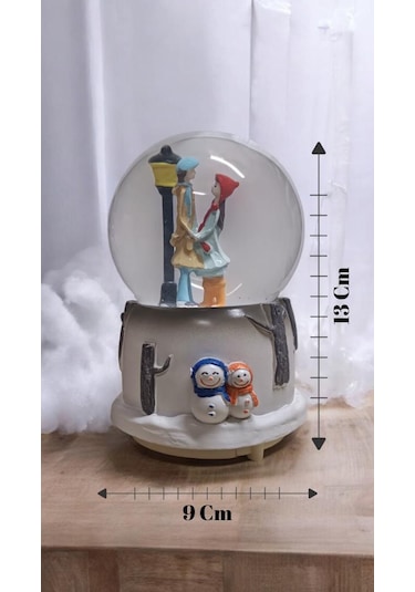 Romantik Sevgili Renk Değiştiren Ve Müzikli Orta Boy Kar Küresi