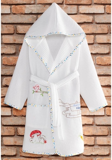 Zeynep Tekstil Sweet Pike Nakışlı Erkek Çocuk Bornozu Beyaz